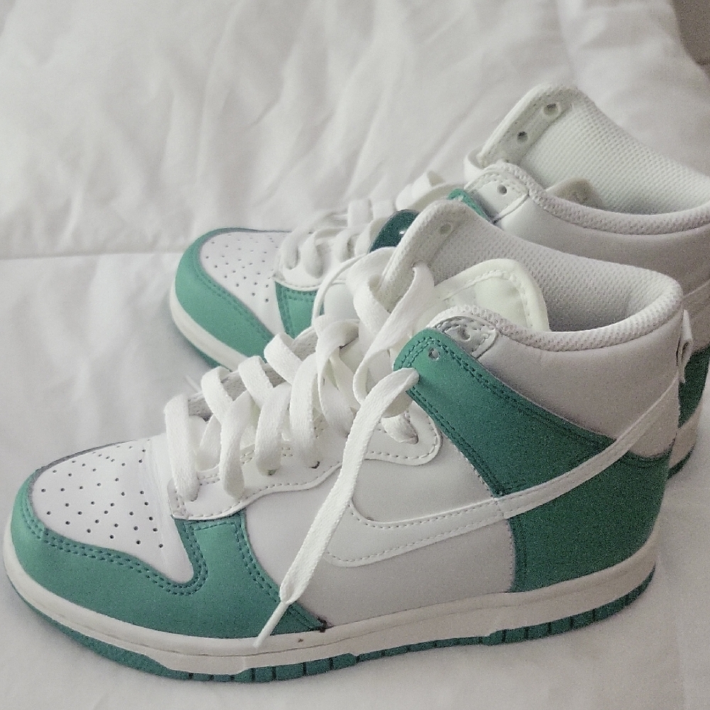 White And Green Nike Hightop